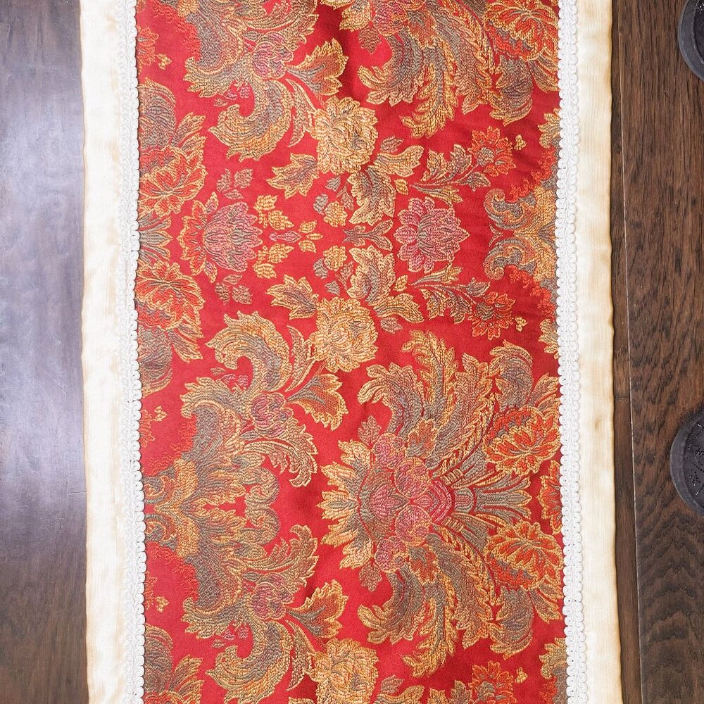 Red Gold Oriental Table Runner Luxurious Decor NWT